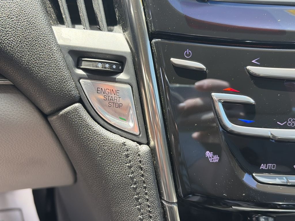 Used 2017 Silver Cadillac 2.0L Turbo Luxury image 28