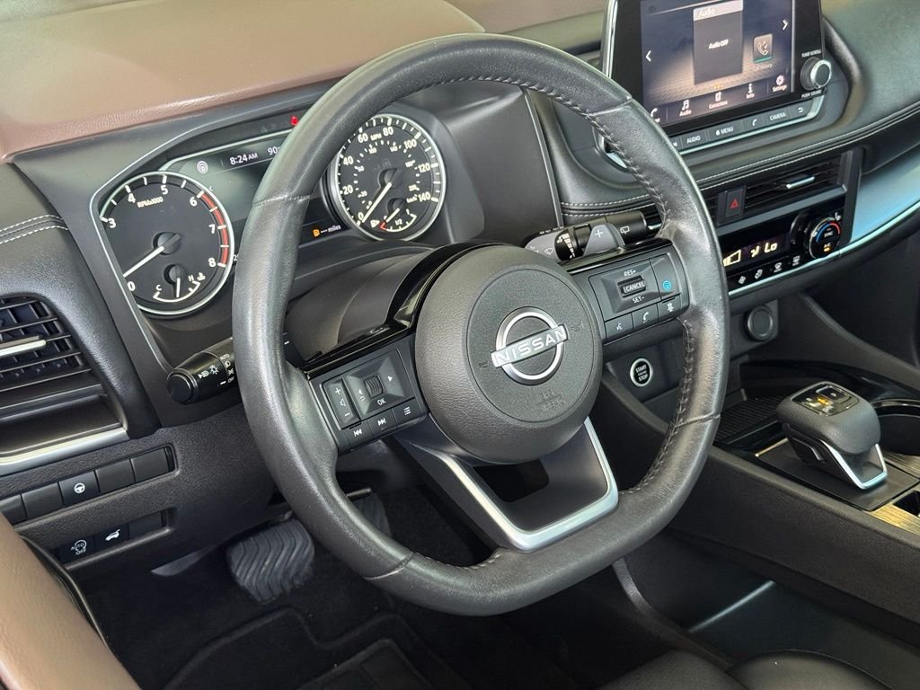 Used 2023 Black Nissan SV image 21