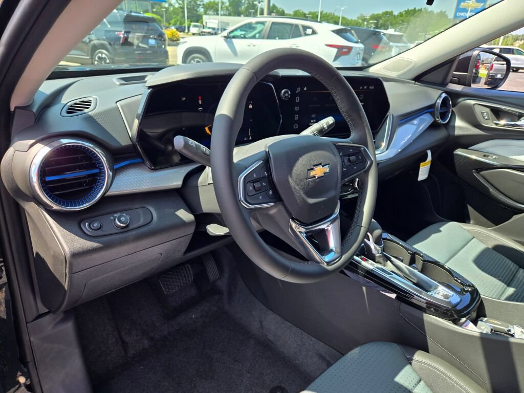 2026 Chevrolet Trax LT - Photo 16