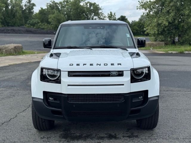 New 2026 Fuji White Land Rover S image 8