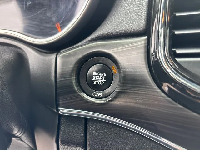 Used 2021 Blue Jeep Limited image 18