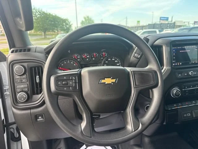 Used 2026 Summit White Chevrolet WT image 17