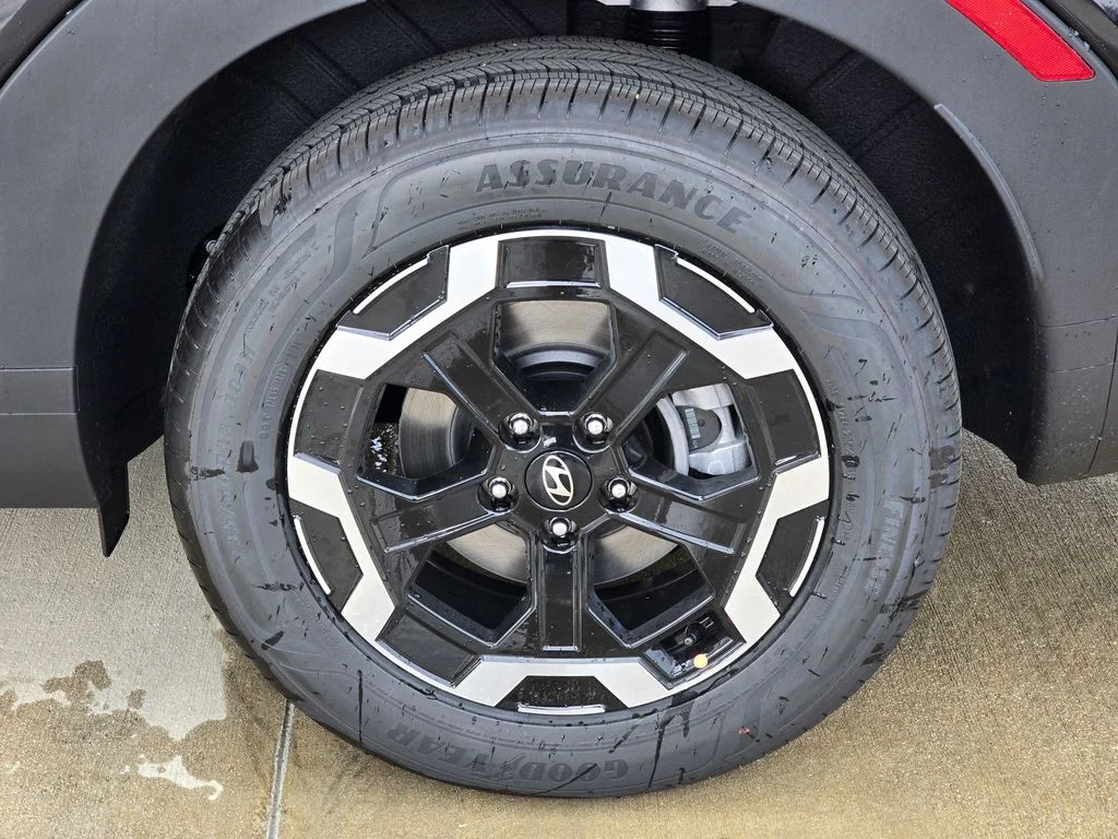 New 2027 Black Hyundai SEL image 5