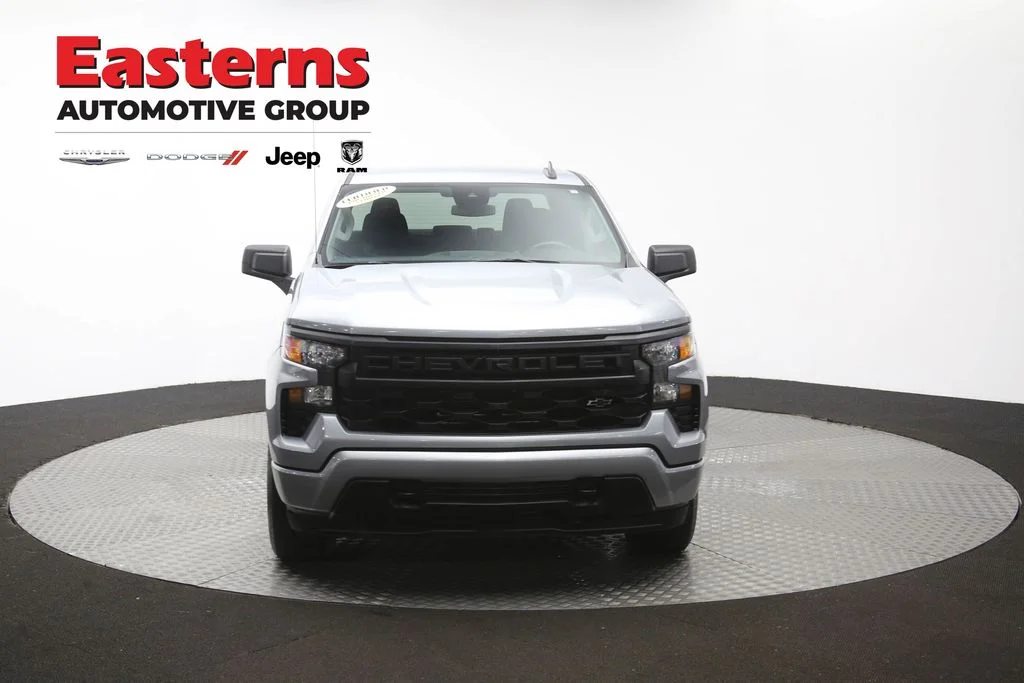 Used 2024 Gray Chevrolet Custom image 53
