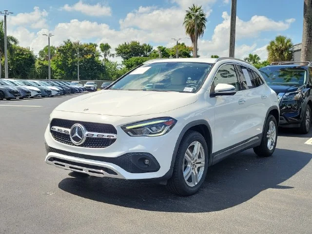 Used 2022  Mercedes-Benz GLA 250 image 32