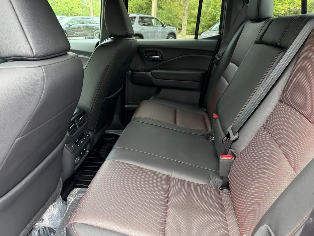 New 2026 Sonic Gray Pearl Honda Black Edition image 7