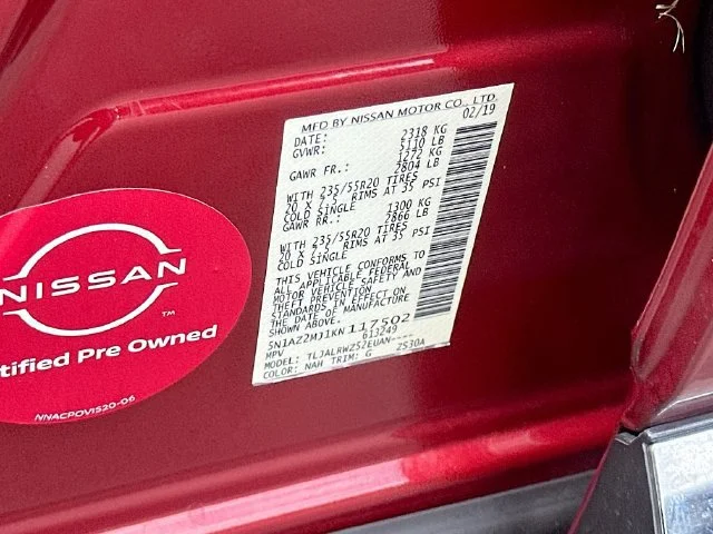 Used 2019 Cayenne Red Pearl Metallic Nissan SL image 32