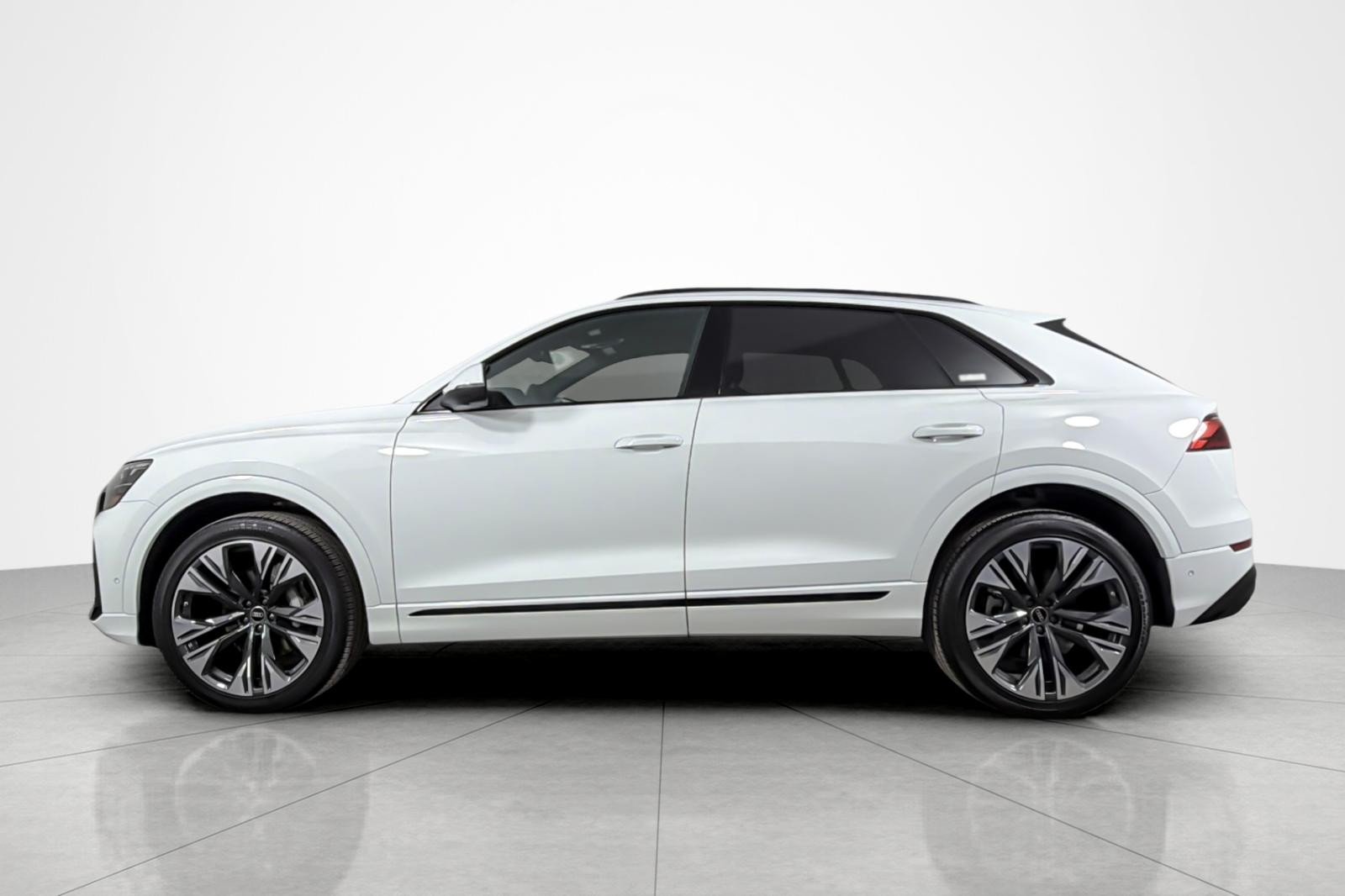 Used 2025 Carrara White Audi Premium Plus 55 TFSI quattro image 2
