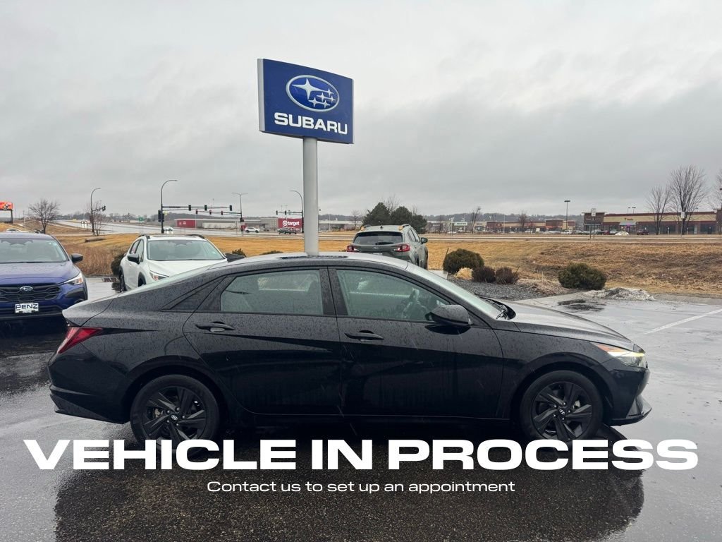 Used 2021 Hyundai Elantra SEL with VIN KMHLM4AG7MU093159 for sale in Rochester, Minnesota