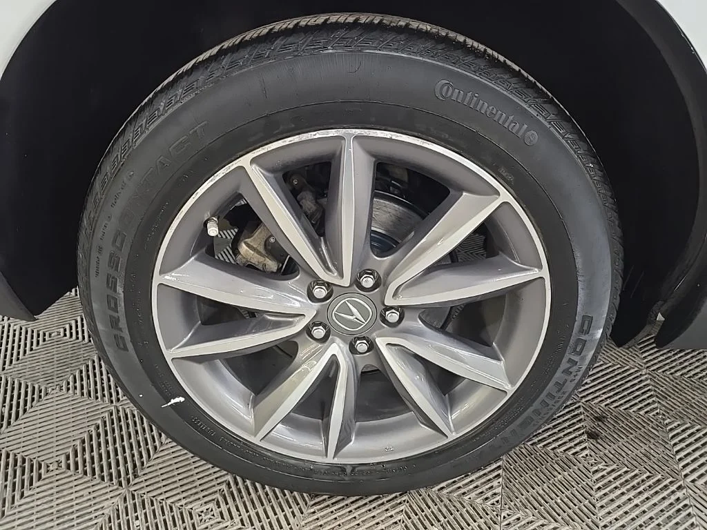 Used 2019 White Acura Technology Package image 14