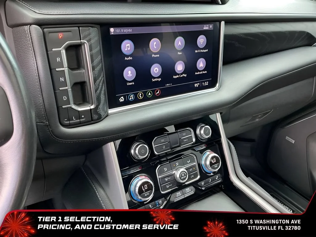 Used 2021 WHITE FROST TRICOAT GMC Denali image 47