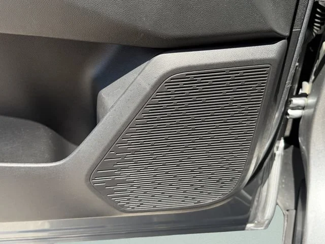 Used 2025 Sterling Gray Metallic Chevrolet LT image 17