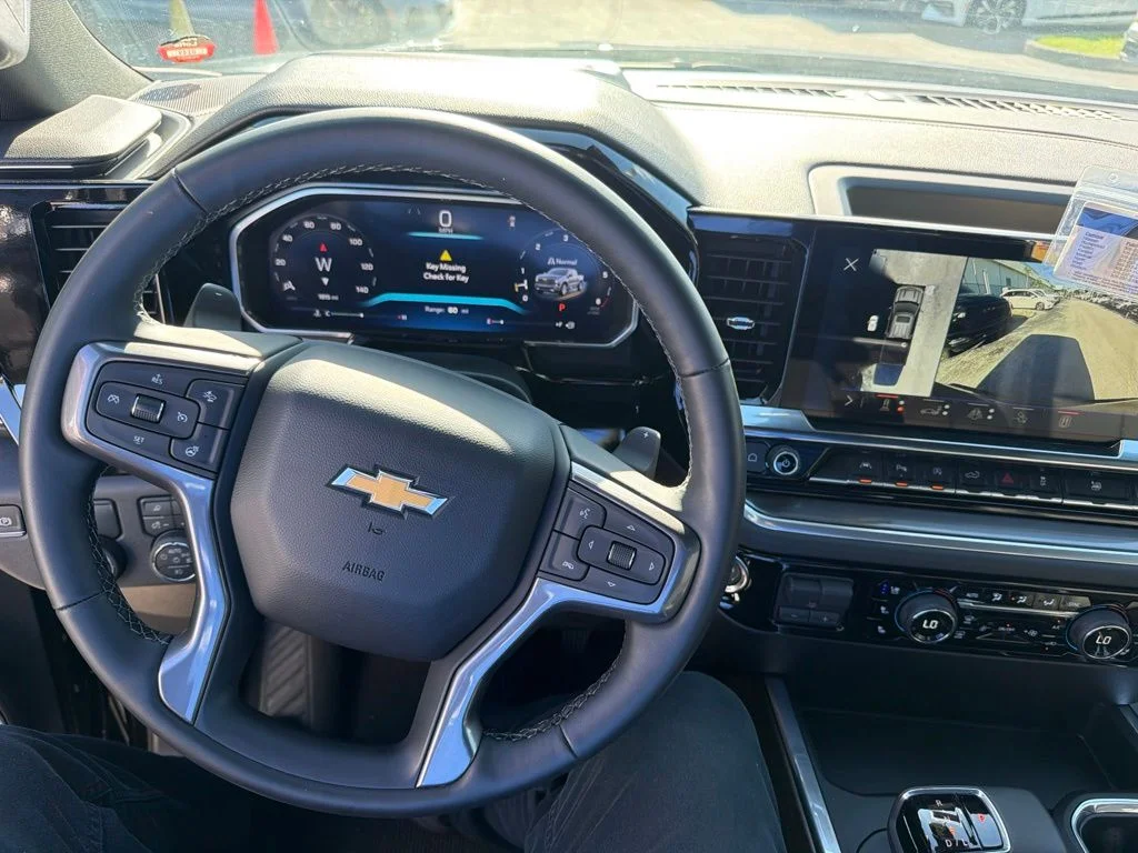 Used 2026 Black Chevrolet High Country image 5