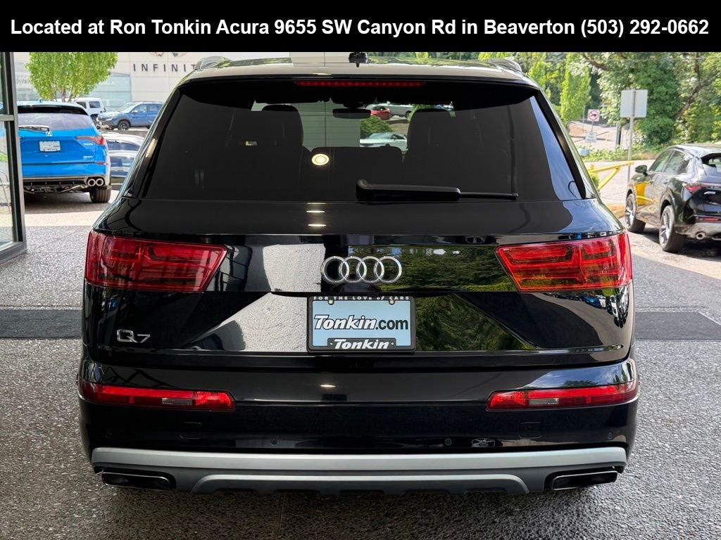 Used 2019 Night Black Audi 55 Premium image 6