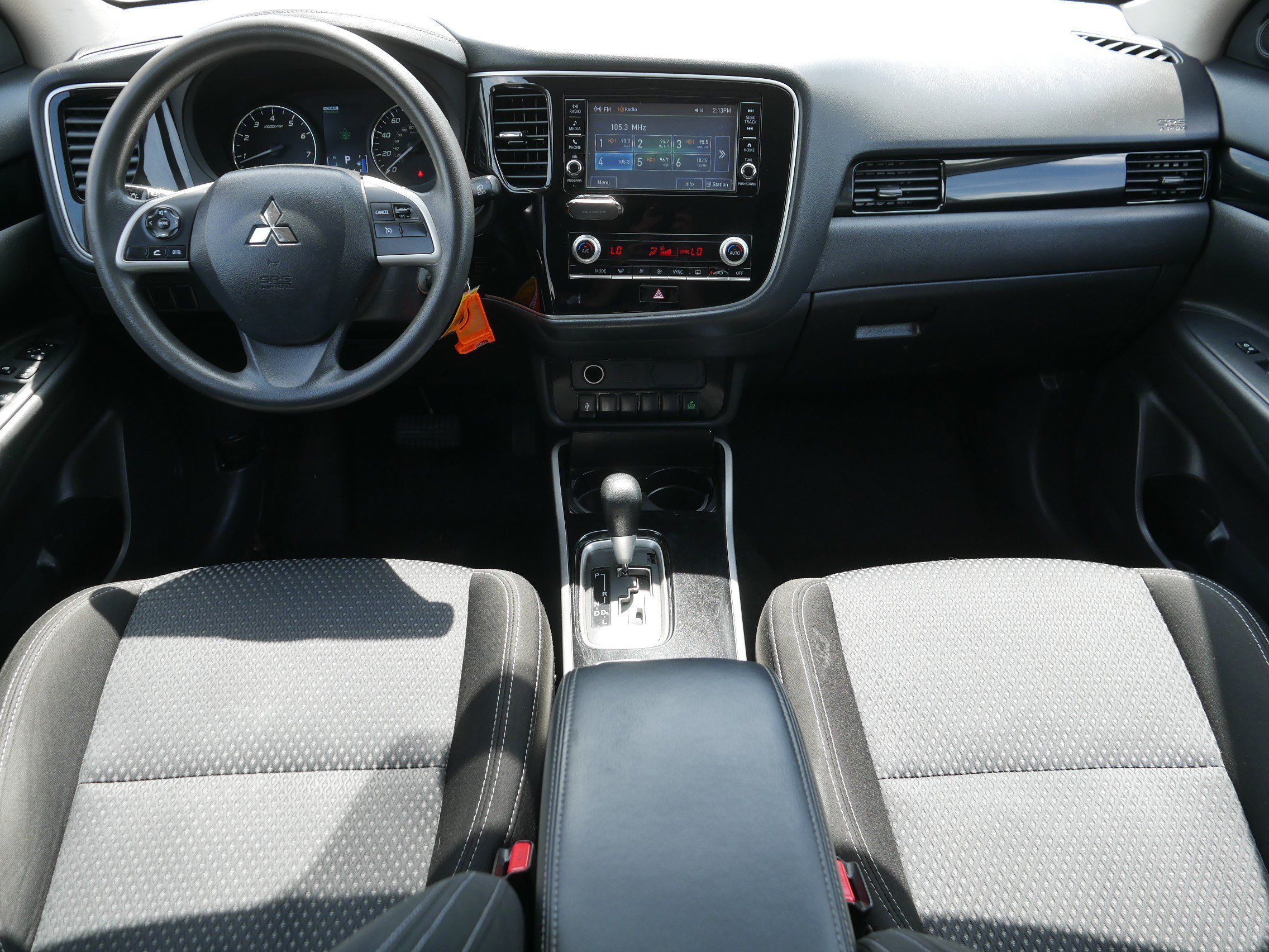 Used 2020 Alloy Silver Metallic Mitsubishi ES image 10