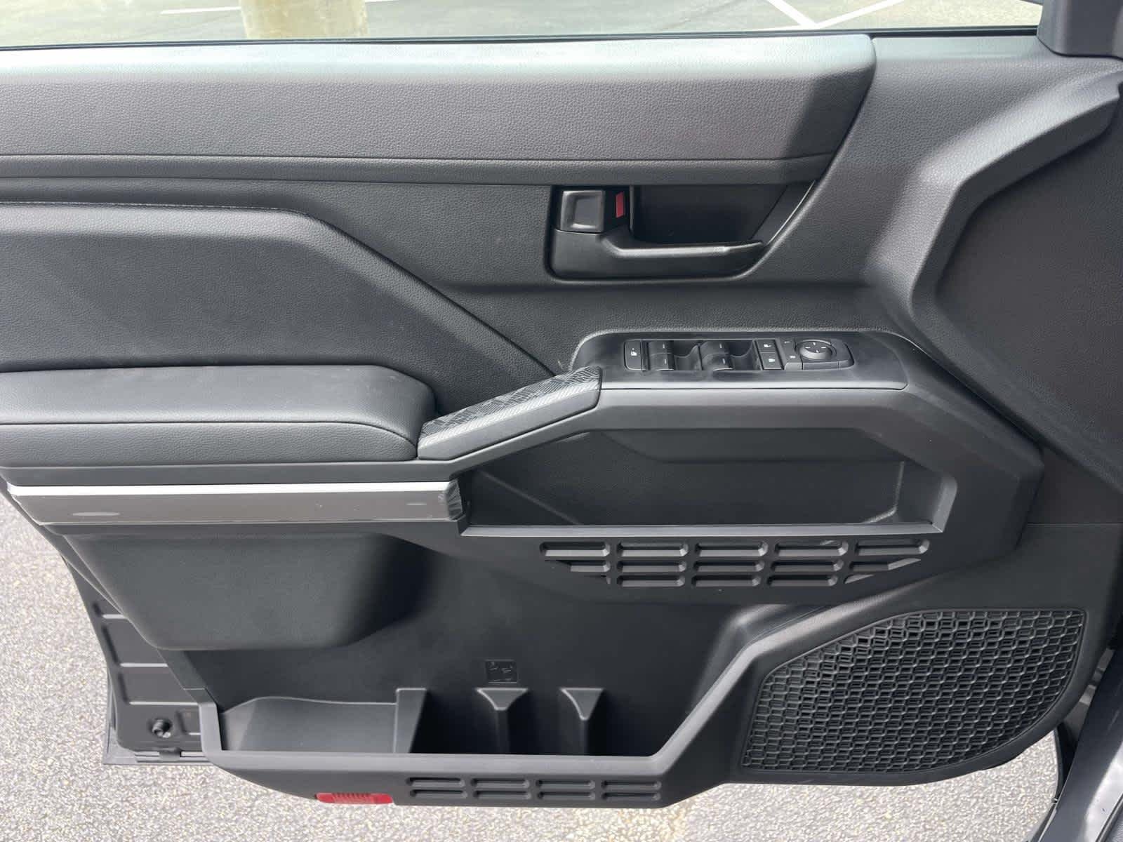 New 2026 Underground Toyota SR5 image 27