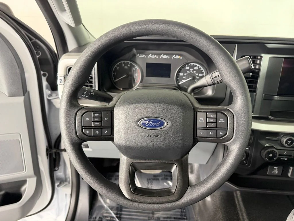 New 2026 Oxford White Ford F-250® XL image 8
