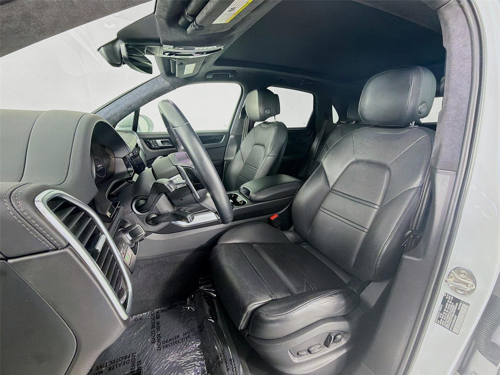 Used 2022 White Porsche Turbo image 5