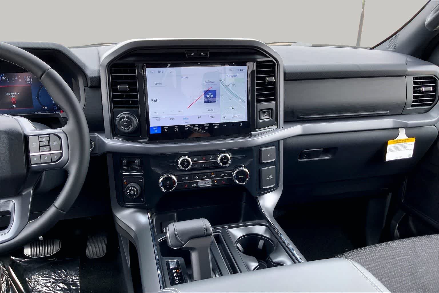 New 2026 Oxford White Ford XLT image 6