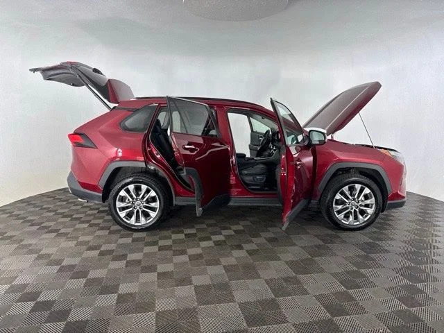 Used 2023 Red Toyota Limited image 17