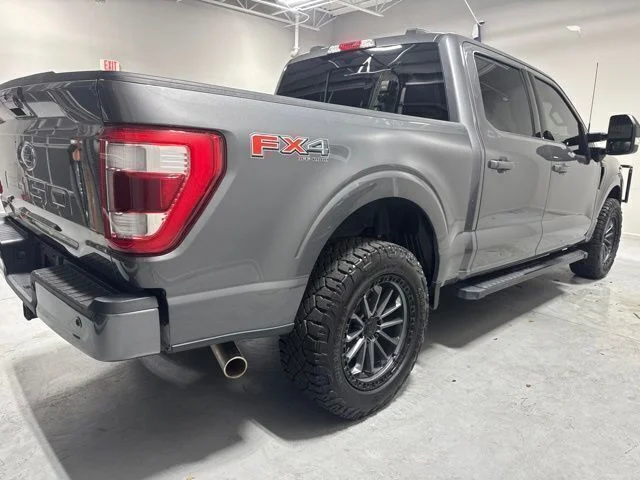 Used 2023 Gray Ford Lariat image 5