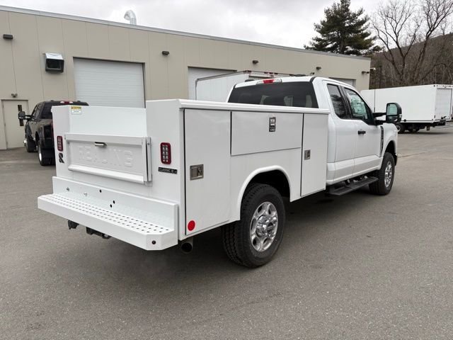 New 2026 White Ford XLT image 7