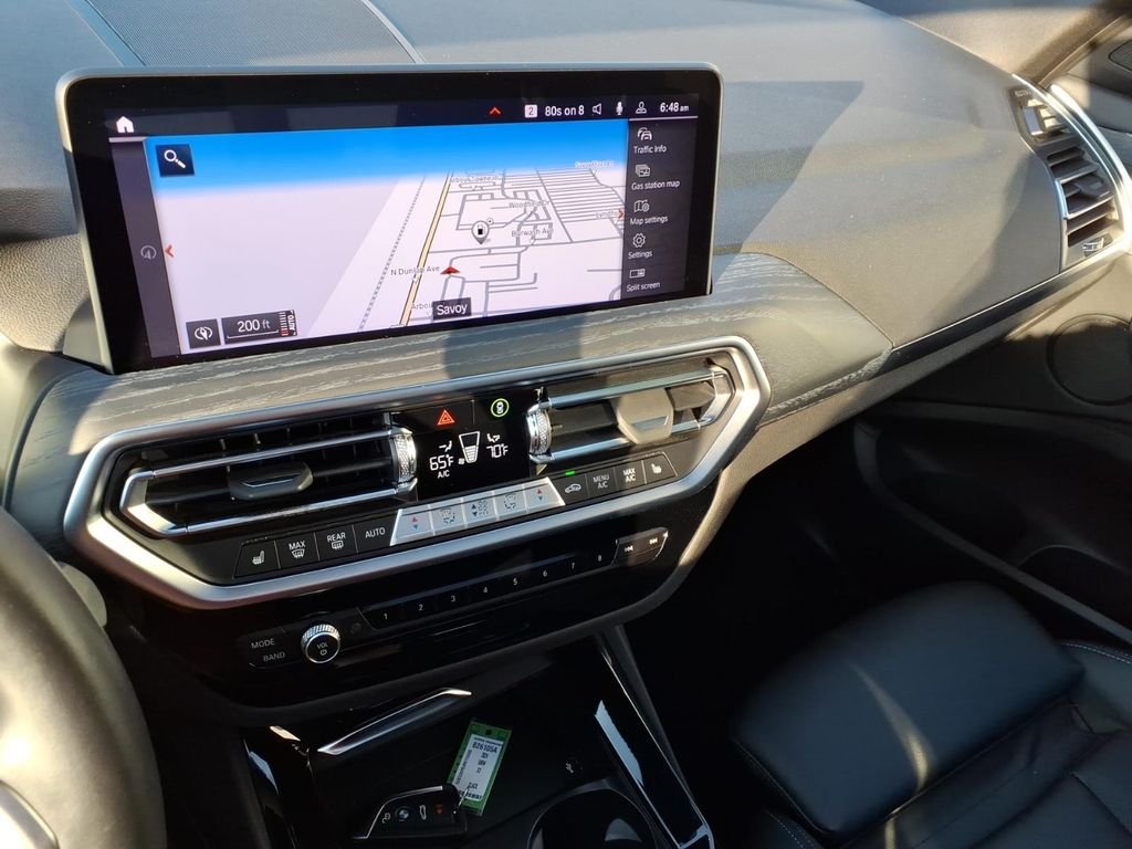 Used 2024 Black Sapphire Metallic BMW xDrive30i image 7