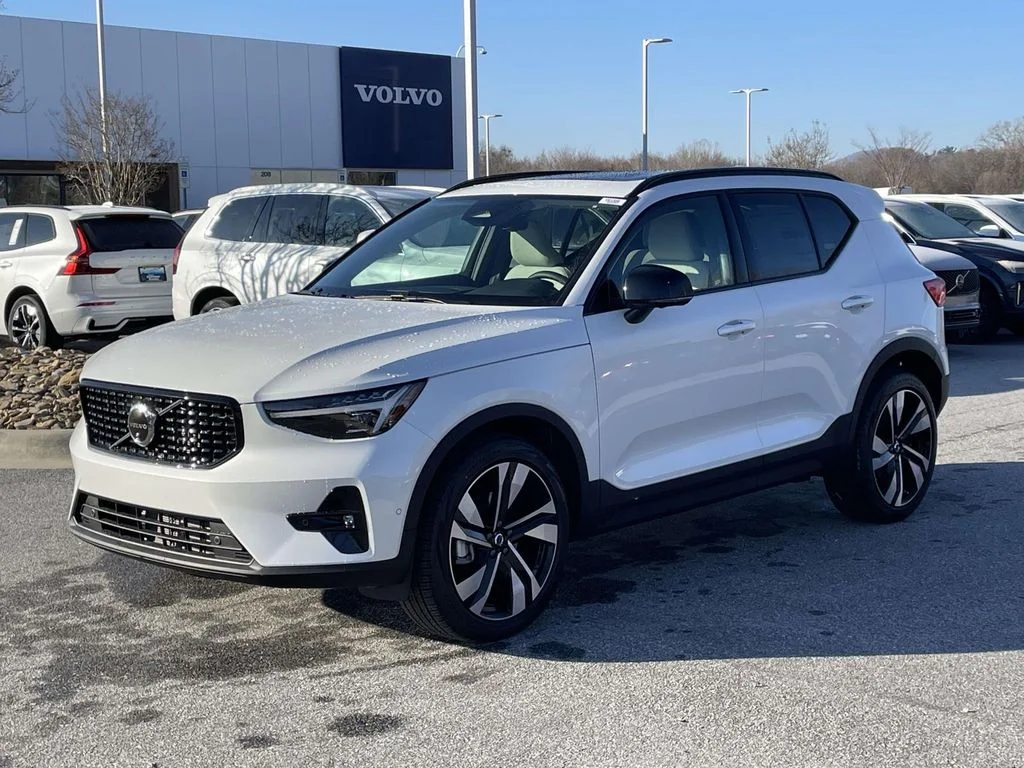 New 2026 Crystal White Volvo Ultra image 23