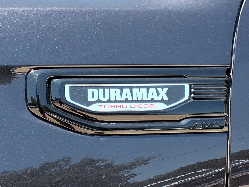 Used 2024 Titanium Rush Metallic GMC Elevation image 10
