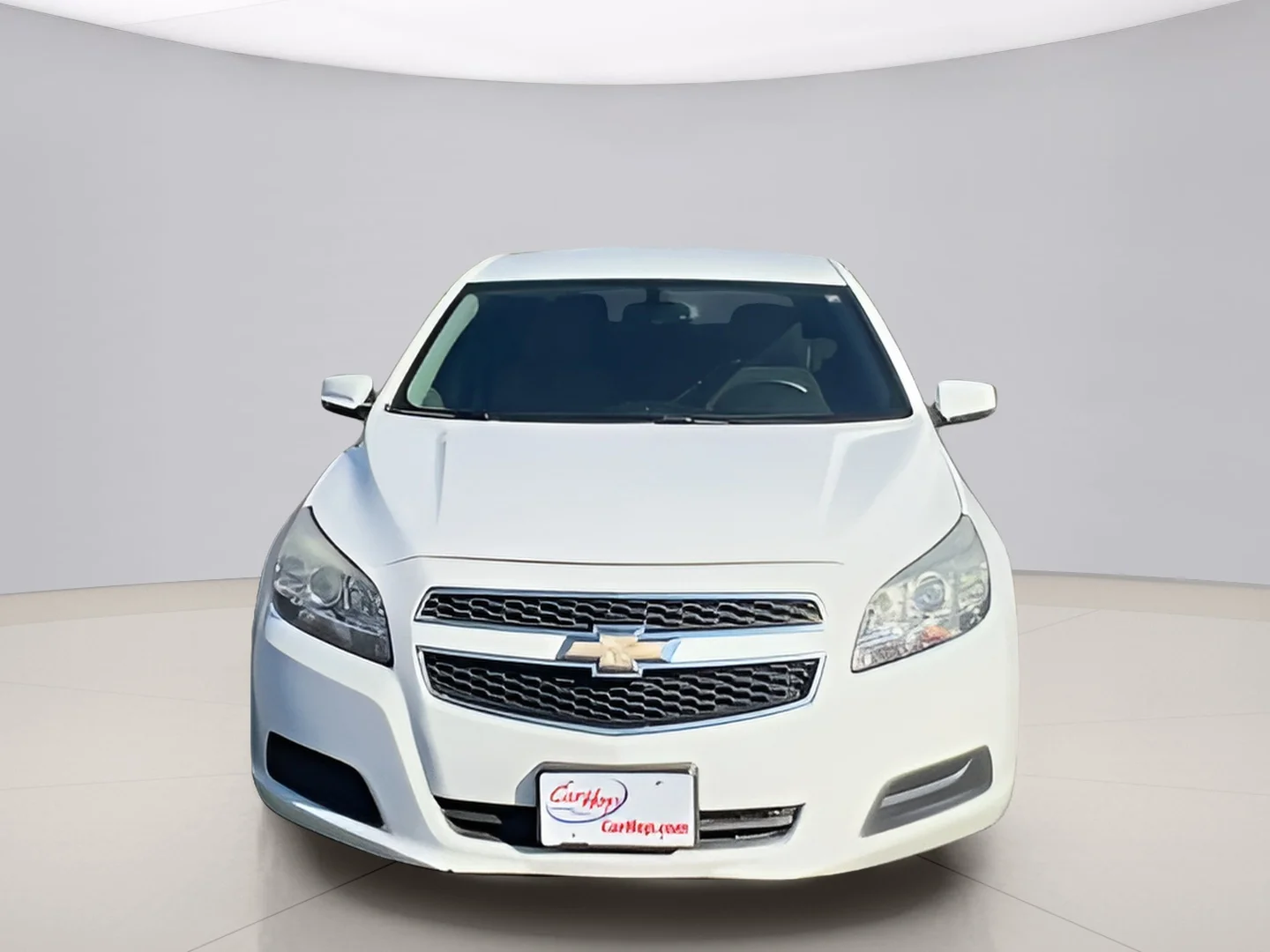 Used 2013 White Chevrolet LT image 3