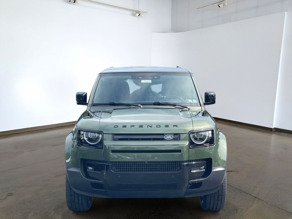 New 2026 Woolstone Green Land Rover S image 2