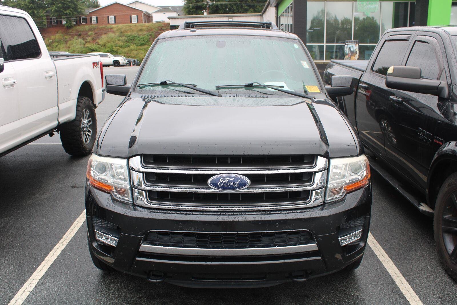 Used 2015 Tuxedo Black Metallic Ford Limited image 2