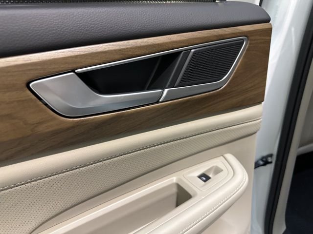 2026 Volkswagen Atlas SE w/Tech - Photo 27