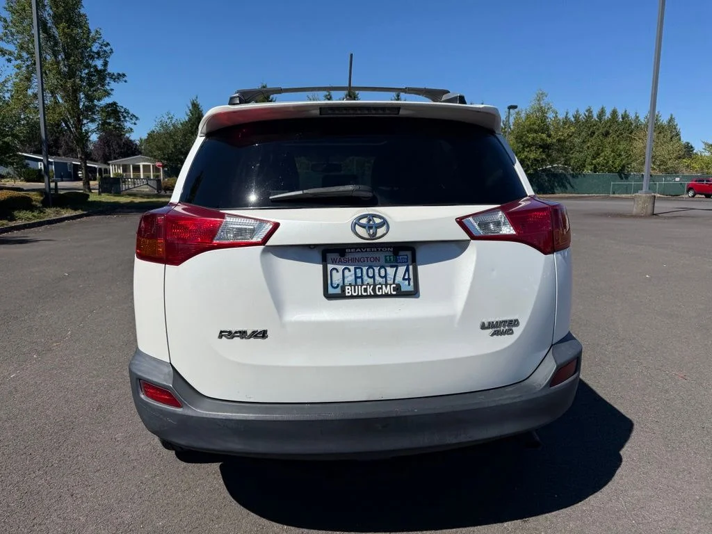 Used 2013 Blizzard Pearl Toyota Limited image 6