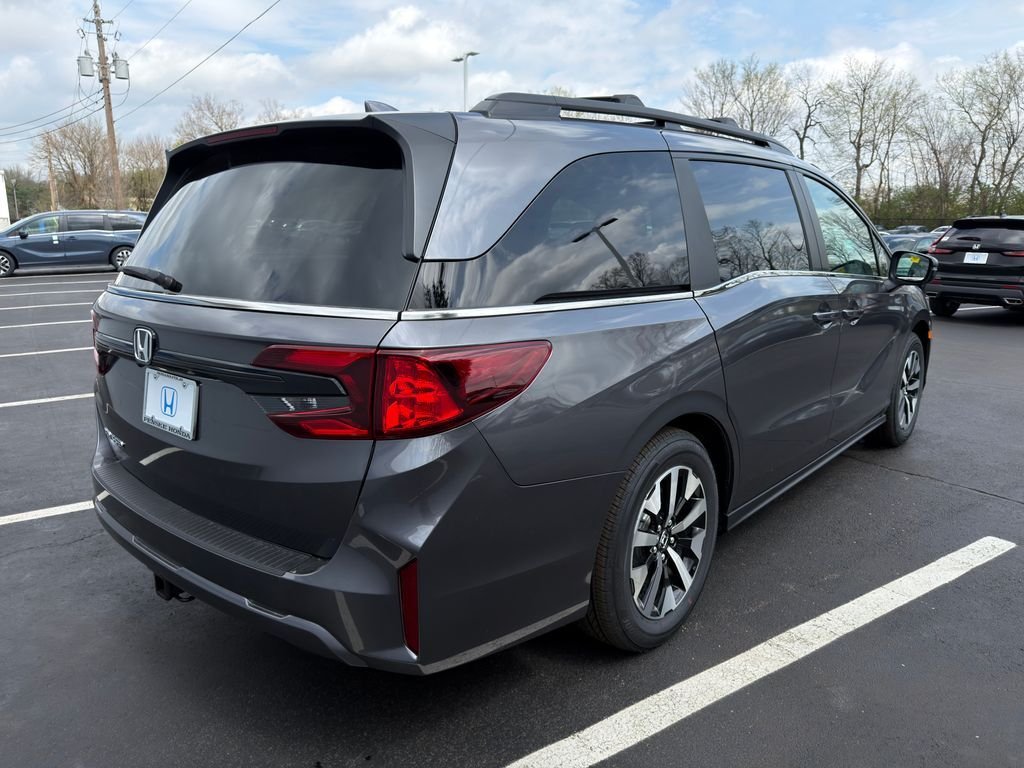 New 2026 Modern Steel Metallic Honda EX-L image 8