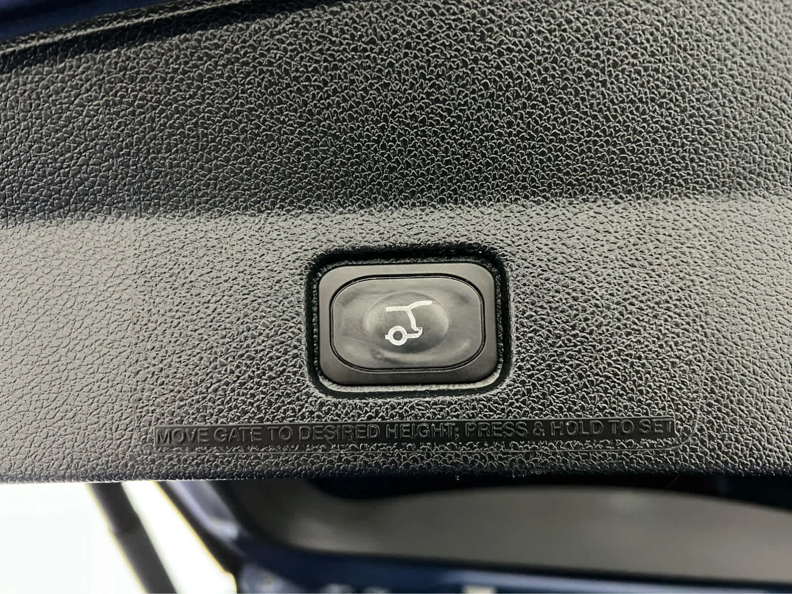Used 2019 Blue Metallic Ford XLT image 13