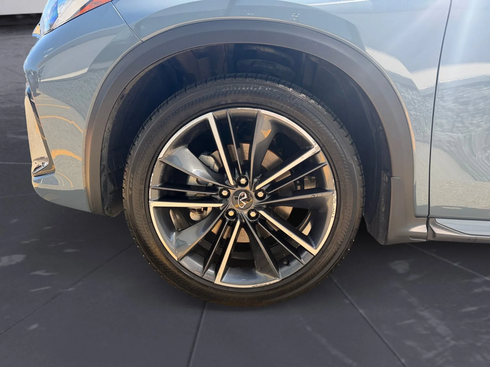 Used 2025 Slate Gray INFINITI LUXE image 44