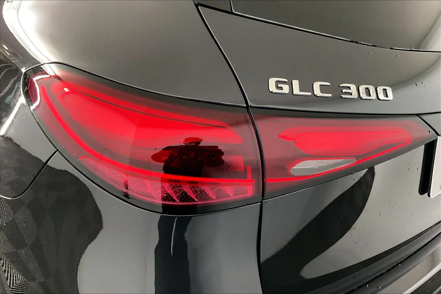 2025 Mercedes-Benz GLC Base - Photo 6