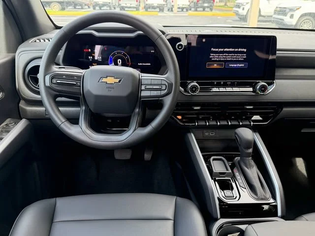 New 2026 Summit White Chevrolet WT image 13