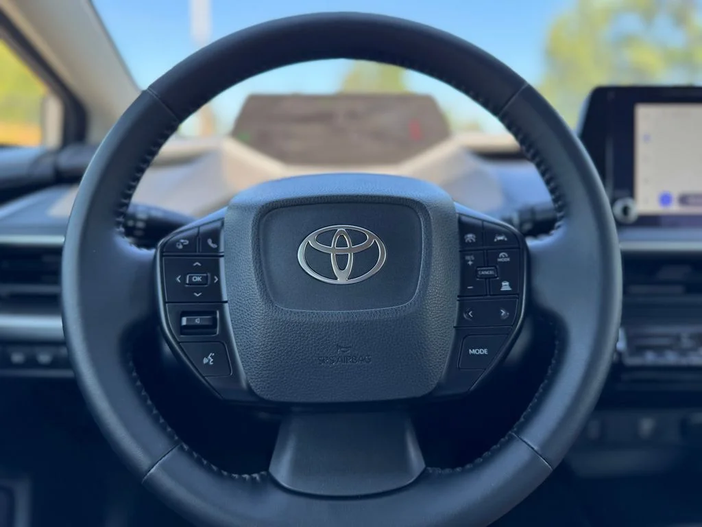 Used 2025 Cutting Edge Toyota LE image 14