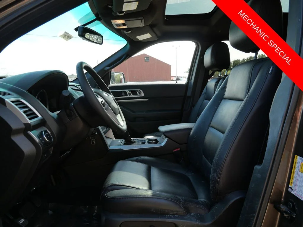 Used 2015  Ford XLT image 7
