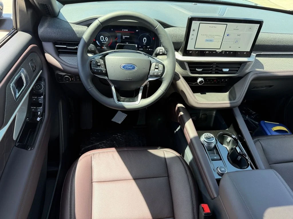 New 2026 Agate Black Metallic Ford Platinum™ image 8