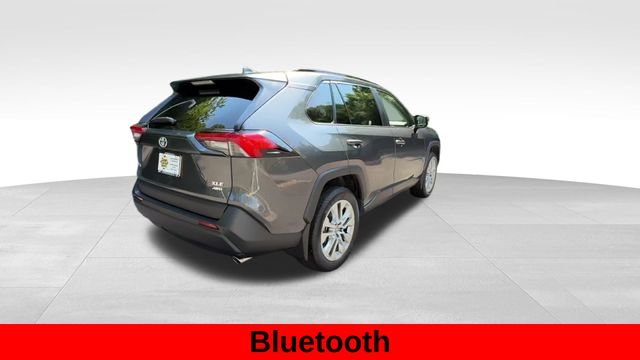 Used 2025 Gray Toyota XLE Premium image 8