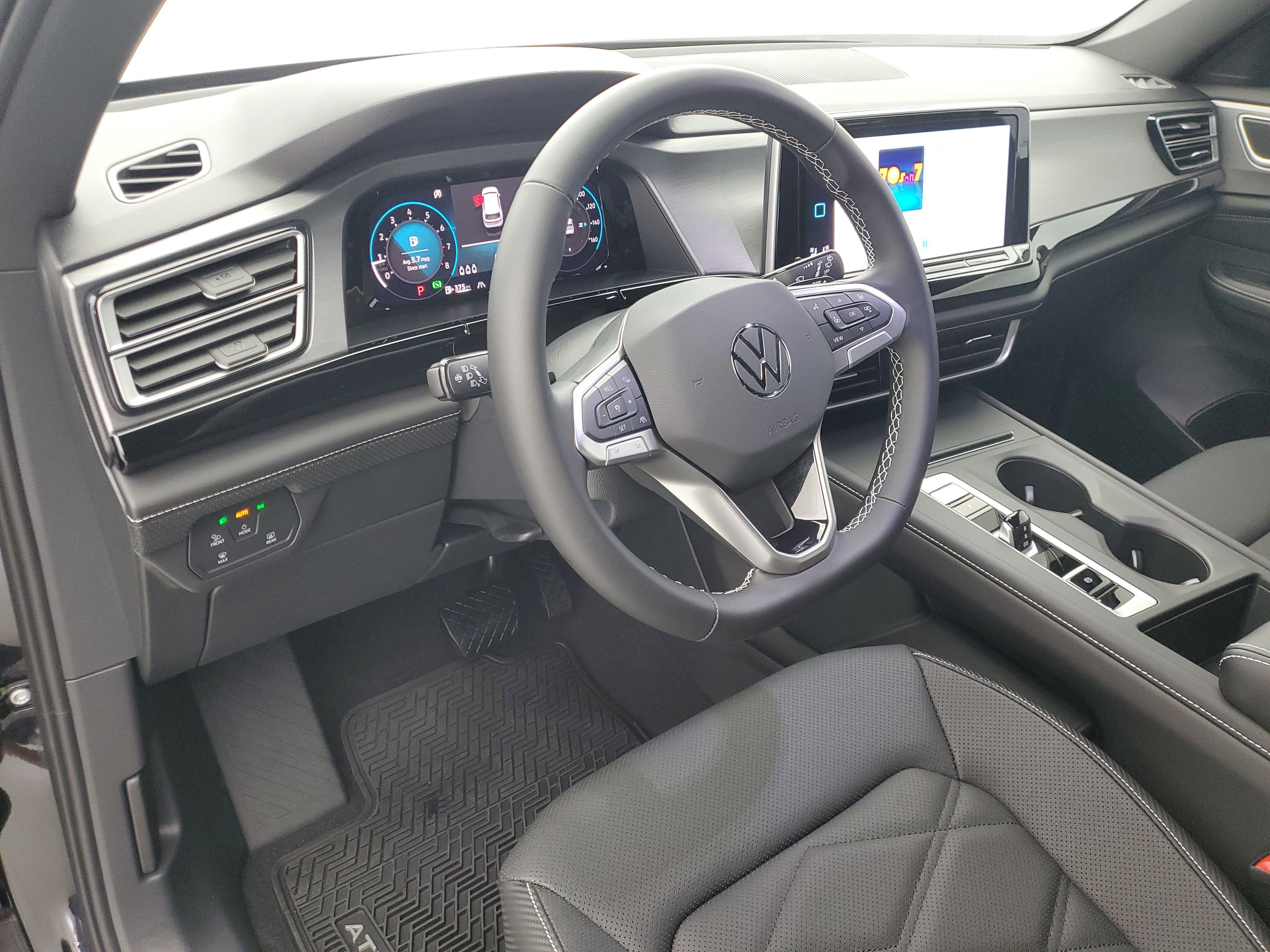 2026 Volkswagen Atlas Cross Sport SE - Photo 18