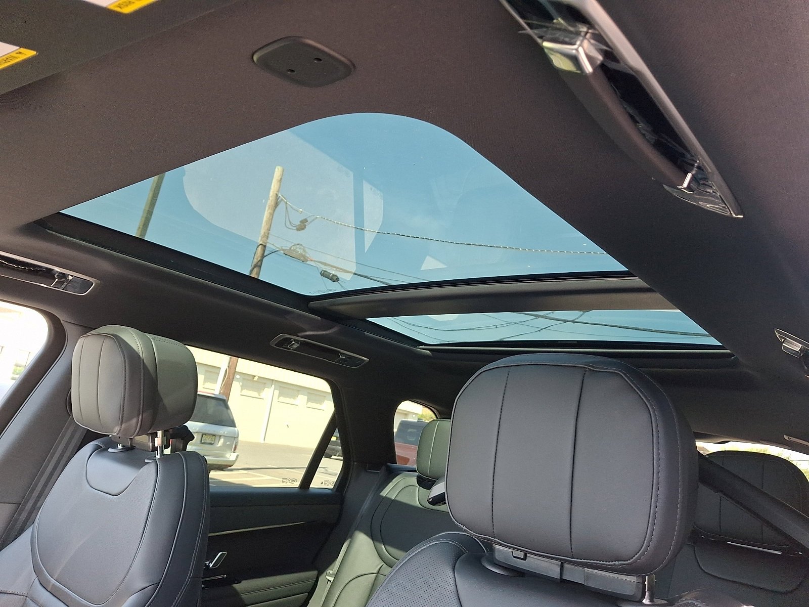 New 2026 Carpathian Grey Land Rover  image 11