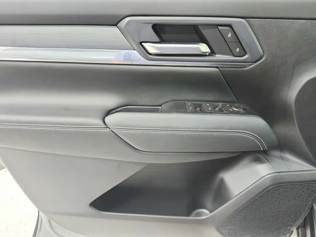 New 2026 Silver GMC Elevation image 36