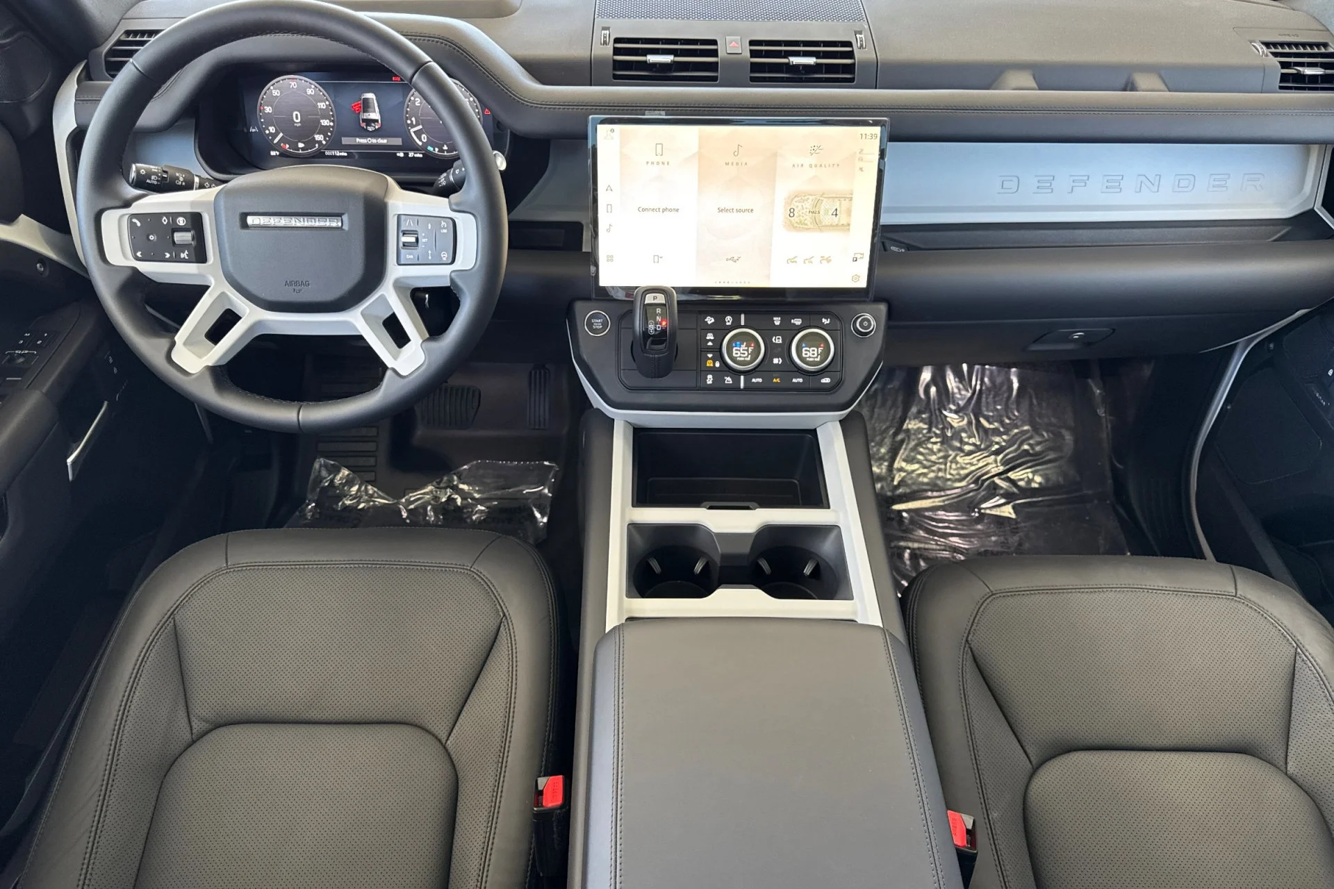 New 2026 Fuji White Land Rover S image 3