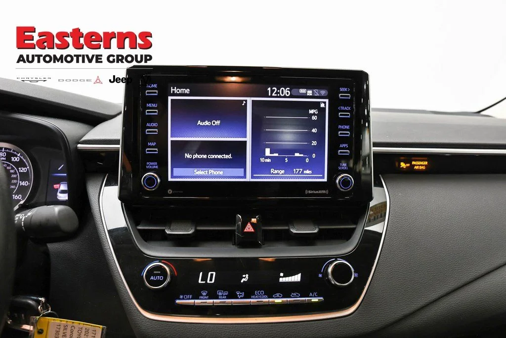 Used 2021 Silver Toyota LE image 16
