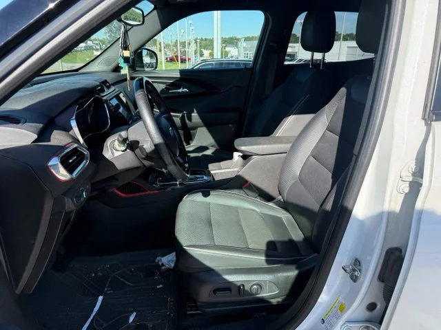 Used 2022 Beige Chevrolet RS image 13