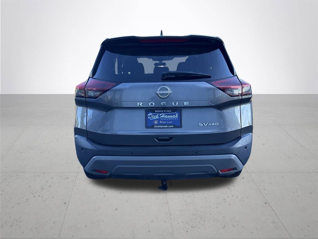 Used 2022 Gun Metallic Nissan SV image 7